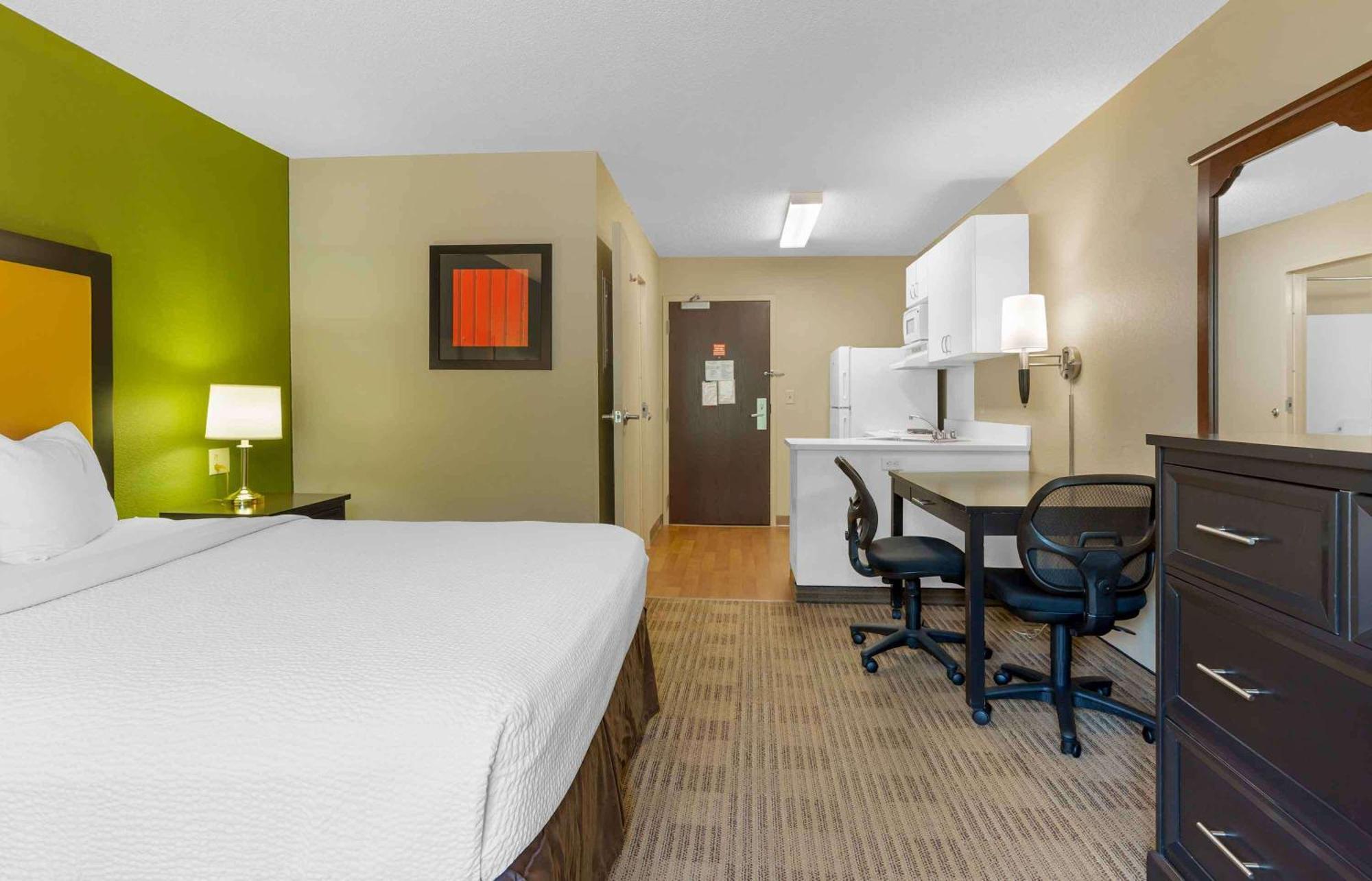 Extended America - Foxboro - Hotel Norton